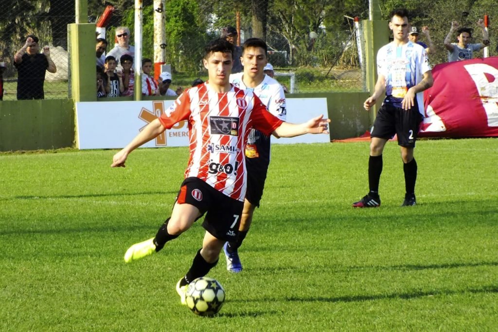 El Rojo se quedó con el Clásico 2 IMG 20190929 WA0054