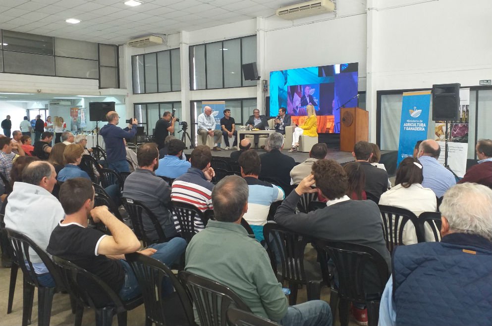 Hubo más de 300 tamberos en la Jornada Lechera 1 VILLA MARIA