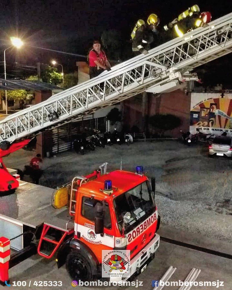 Aspirantes a Bomberos llevaron a cabo una práctica 1 73232847 2447892882125940 7035012184371363840 n