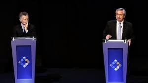 Debate: Macri y Fernández desde las acusaciones al enojo 2 descarga 2