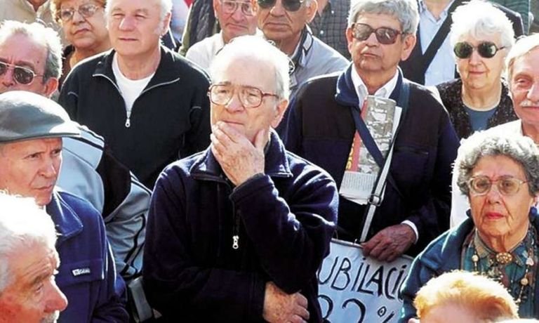 Anses: cuándo cobrarán los jubilados el plus de $900 1 r1f43uqSH