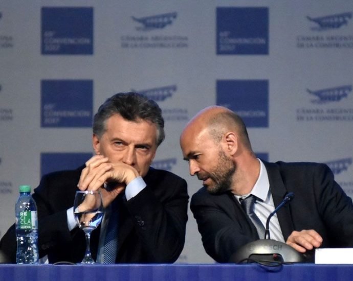 0e21a330f90e07420d86bdc1cec2e34c XL