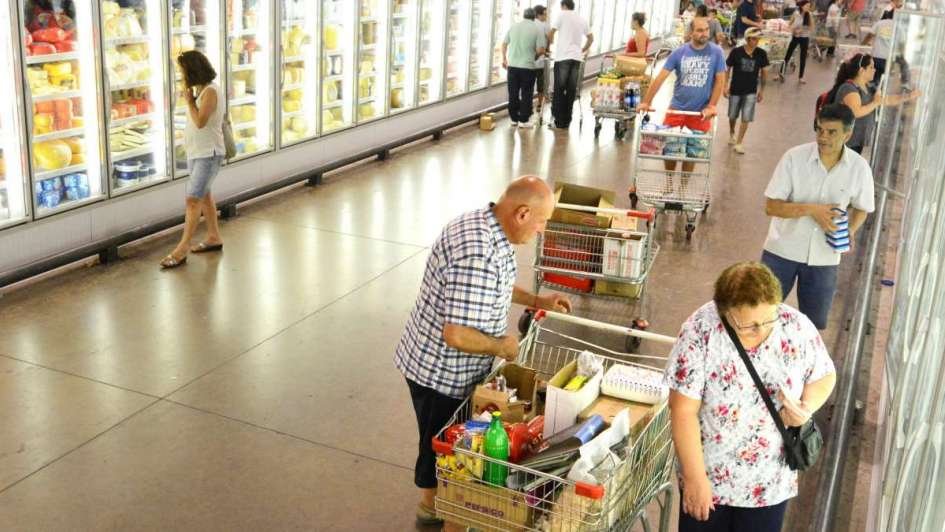 Acuerdo de precios y salarios: cómo es el plan de Fernández 1 image5dbe404ca4702