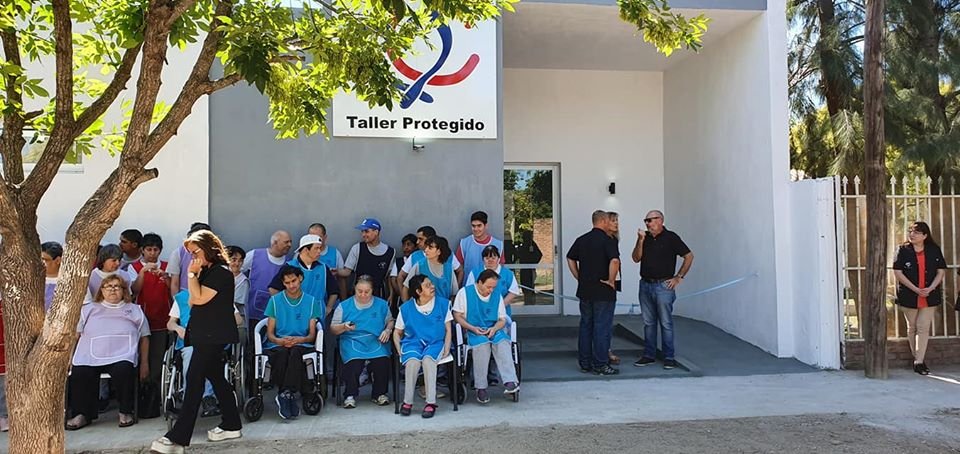 79684292 2491228934338461 258093243470708736 o