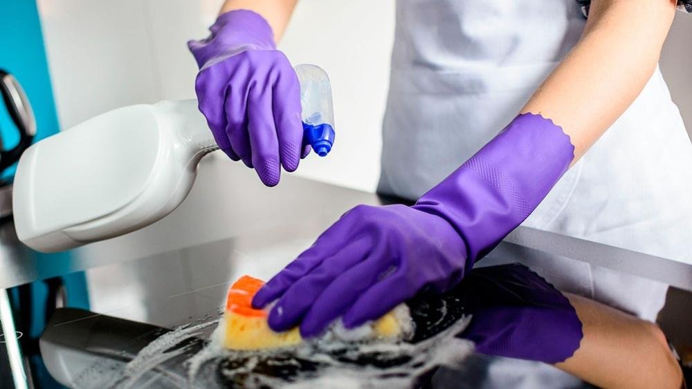 multimedia.normal.aba470191e1b069d.74726162616a61646f72617320646f6dc3a97374696361735f6e6f726d616c2e6a7067