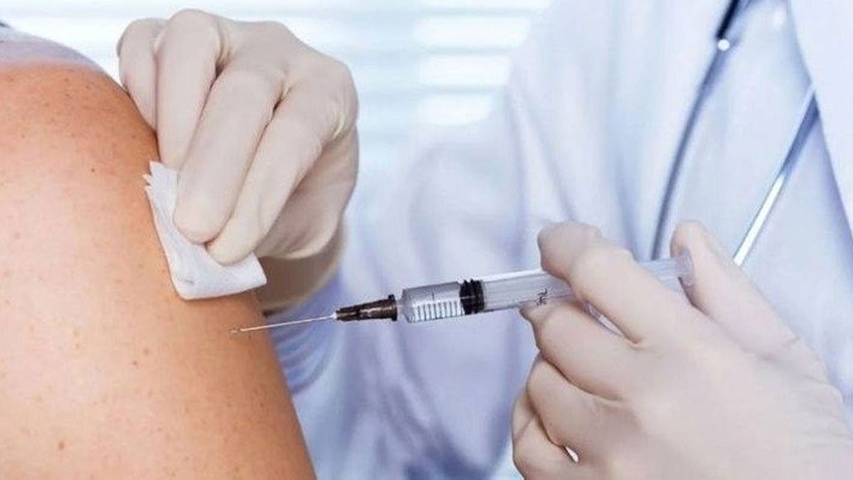 Inmunocomprometidos y mayores de 50 años recibirán una dosis adicional 1 vacunacionjpg