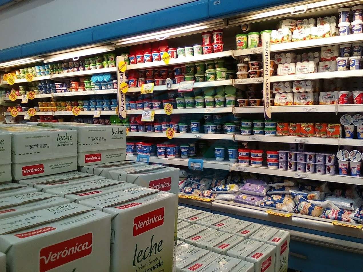 Los lácteos subieron por encima de la inflación: casi 60% en el año 1 Gondola lacteos