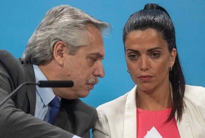 luana volnovich titular pami junto al presidente fernandez