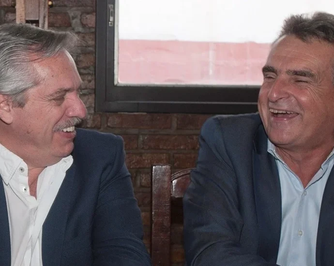 alberto fernandez y agustin rossi GIc bn0D 1256x620 3