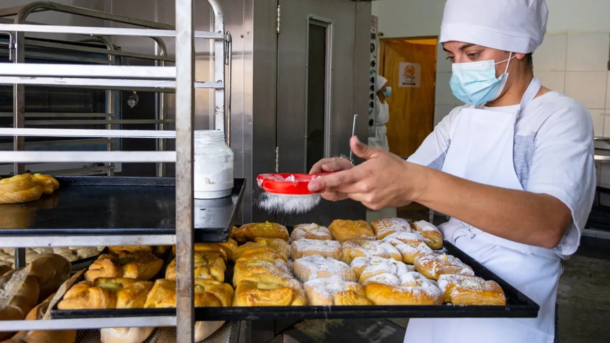 Las cadenas agropecuarias generan el 24% del empleo privado del país 1 panaderia pp2jpg