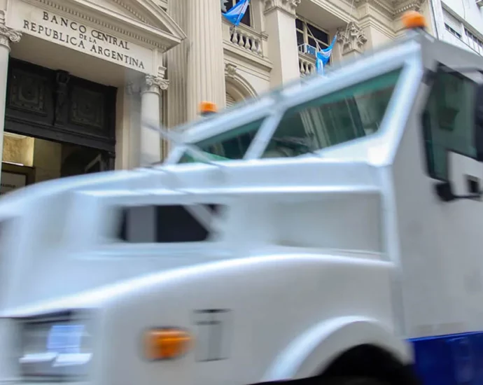 web dolares banco centraljpg