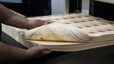 El Banco Central emitirá billetes de $10.000 y $20.000 1 billetes mil casa la monedajpg