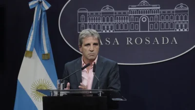 Caputo “abrió el paraguas” sobre la inflación de marzo 1 caputojpg