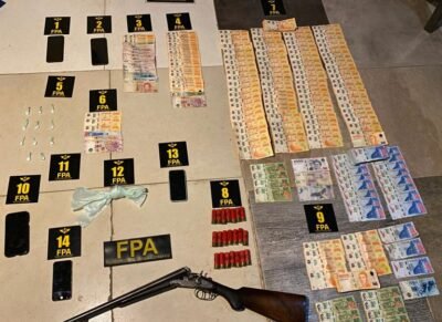 Detuvieron a padre, hijo y sobrino por comercializar estupefacientes en Corral de Bustos 2 WhatsApp Image 2024 05 02 at 23.37.55 768x661 1 e1714751084711