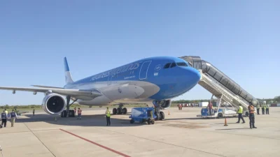 El Gobierno dispuso la privatización de Aerolíneas Argentinas 1 aerolineas argentinas 2jpg