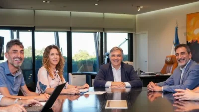 Llaryora anunció la ampliación del programa Empleo +26 1 sin titulo 1jpg 1