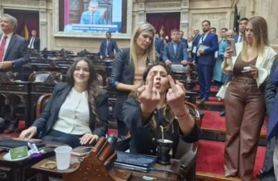 Vergonzosa sesión en Diputados: Gritos, insultos y hasta piñas entre libertarios 1 67d2039cb714f horizontal pieza noticia 940 612