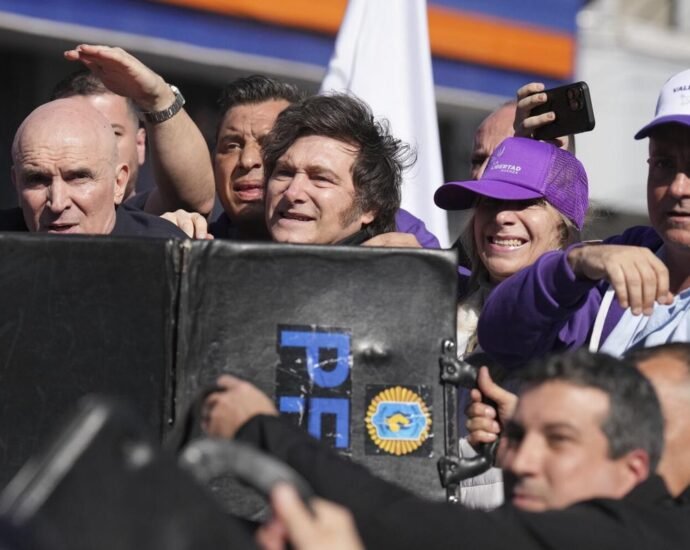 52f0a00a 5a74 40f9 b706 ebeb94277e8f