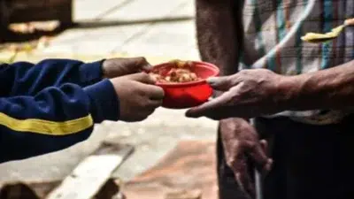 Relevamiento en Córdoba: la mitad de los hogares suspendió una comida diaria 1 720 12