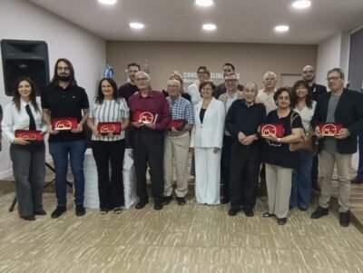 El Municipio entregó las Distinciones Espinillos 2025 1 WhatsApp Image 2025 10 17 at 08.41.25 1024x771 1