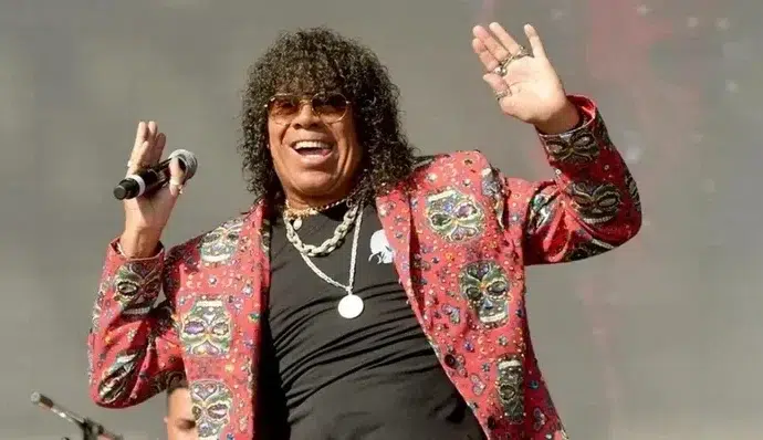 mona jimenez.png 770x398 1